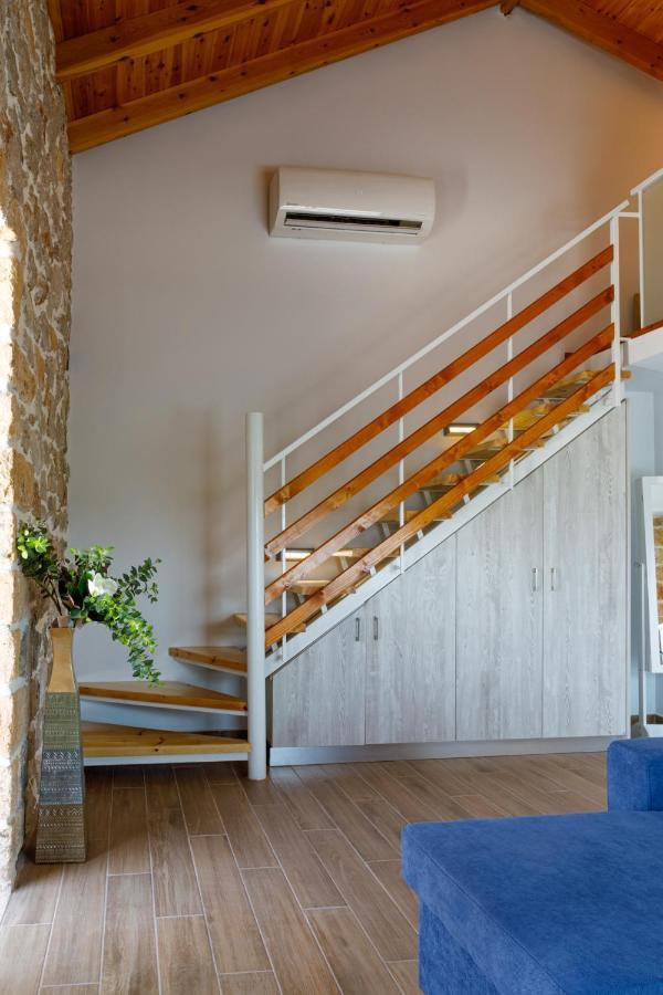 Adrian'S Luxury Apartments 1 Drepano  Luaran gambar