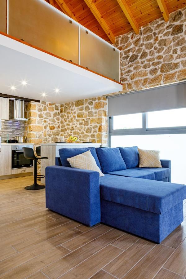Adrian'S Luxury Apartments 1 Drepano  Luaran gambar
